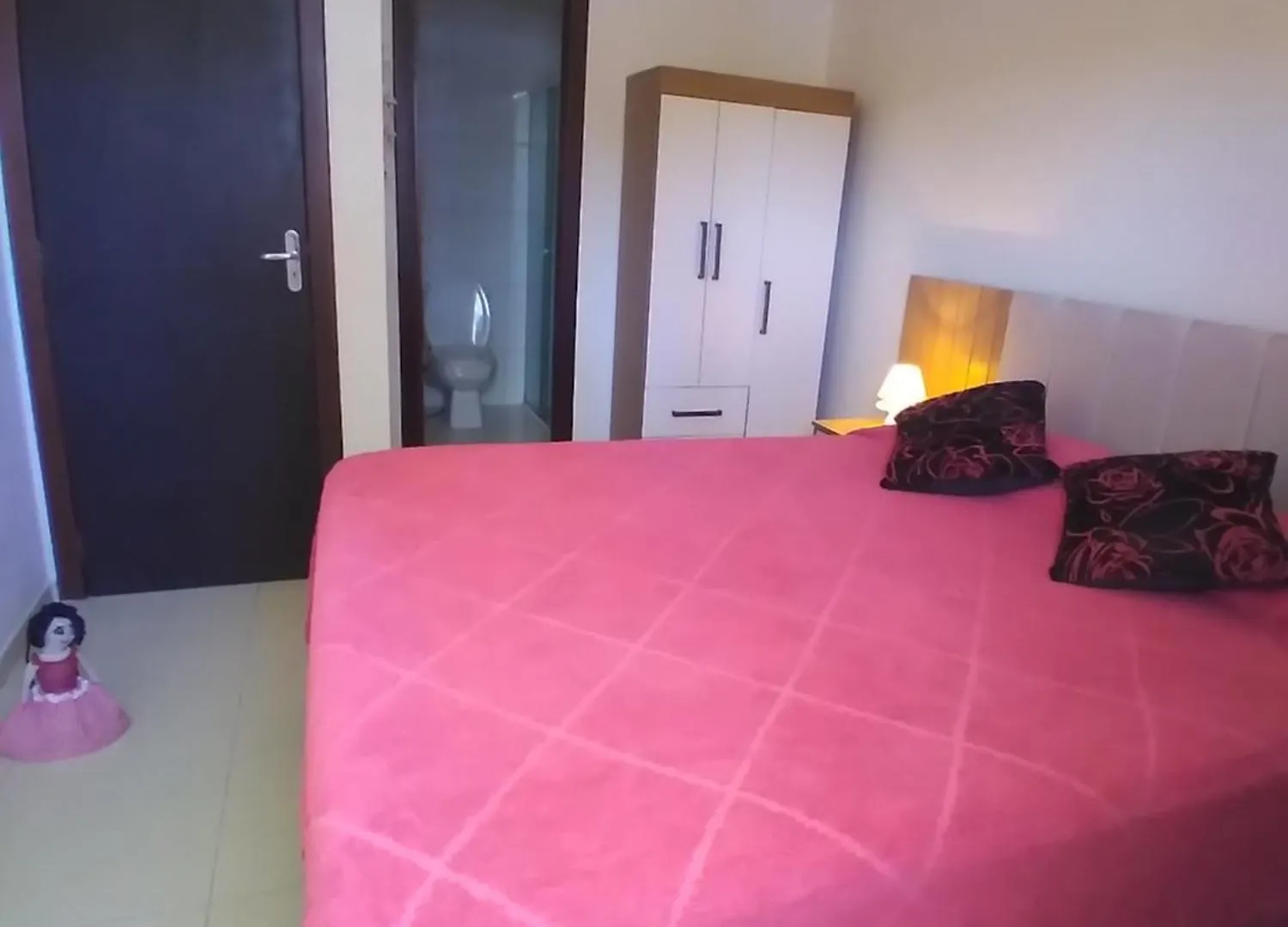 הוילה בומבינאס Residencial Susy